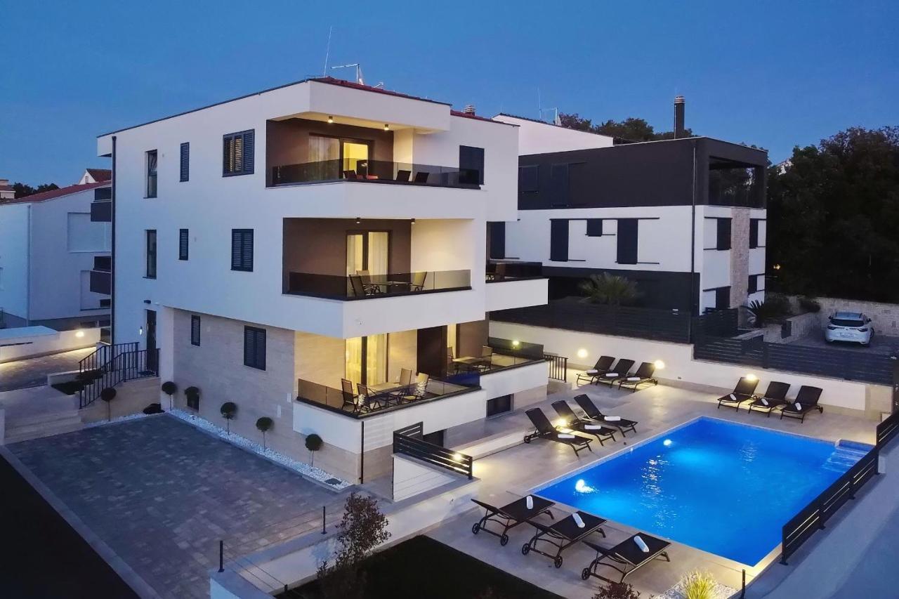 Villa Ankora 2 With Heated Pool Биоград на Мору Екстериор снимка