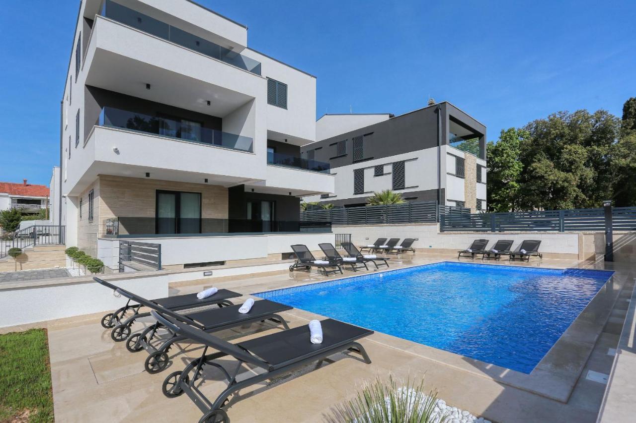 Villa Ankora 2 With Heated Pool Биоград на Мору Екстериор снимка